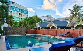Phaithong Sotel Resort